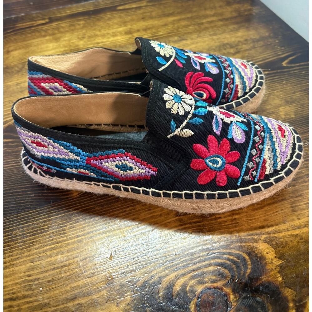 Johnny Was‎ Black Floral Embroidered Espadrilles Size 38 (Size 7.5)